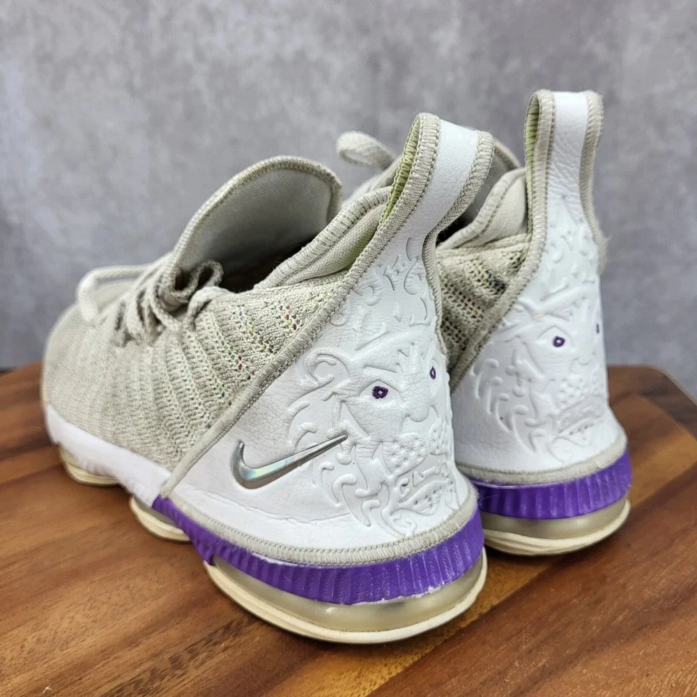 Nike Lebron 16 Buzz Lightyear Basketball Shoes Boys 6.5 White Sneakers AQ2465102 - Picture 8 of 15